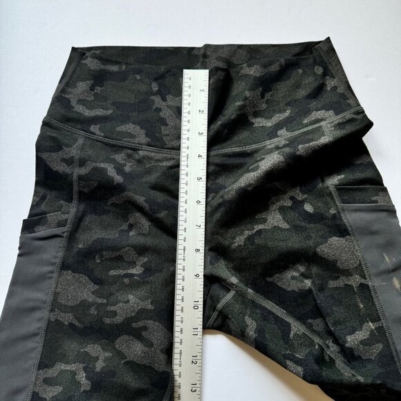 Fabletics Bundle of 2 Leggings Gaviotta  Navy & On The Go Powerhold Camo Sz S - Picture 2 of 16
